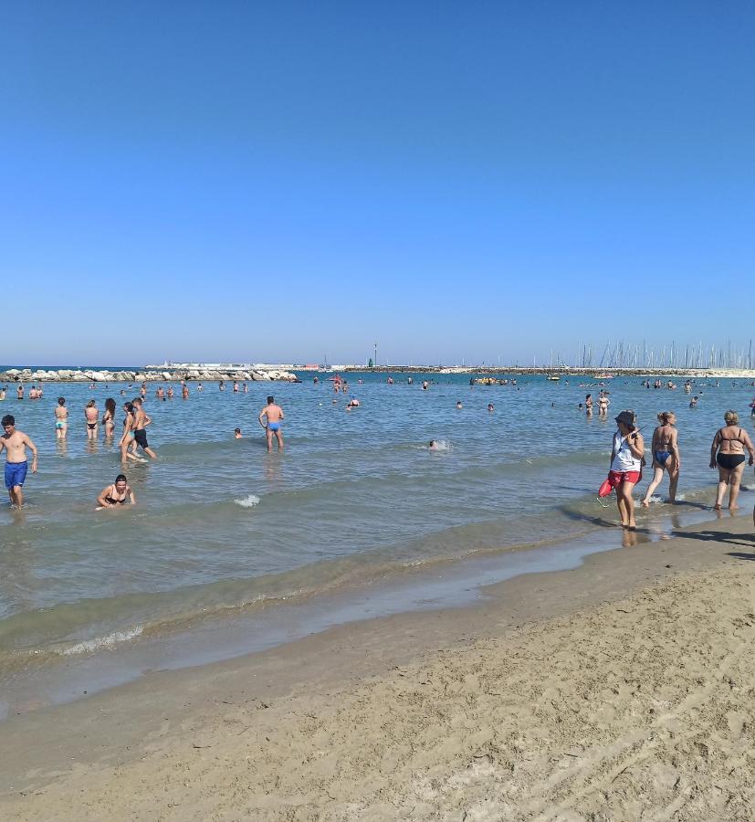 Colleoni 19 Bangkok, Appartamento Superior Civitanova Marche Zewnętrze zdjęcie